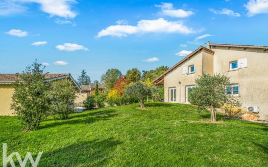 Maison 7 pièces 216 m2 38200 Vienne – Réf. 459