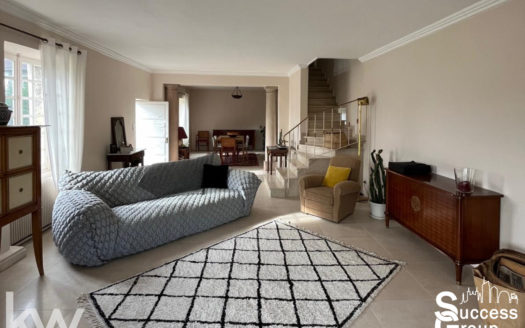 Maison 5 pièces 164 m2 69380 Dommartin – Réf. 6894-1