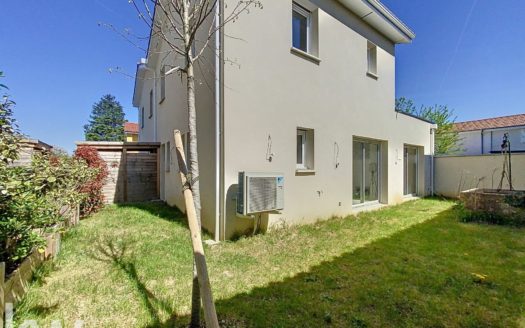 Maison 4 pièces 106 m2 69580 Sathonay Village – Réf. GDEN-7033