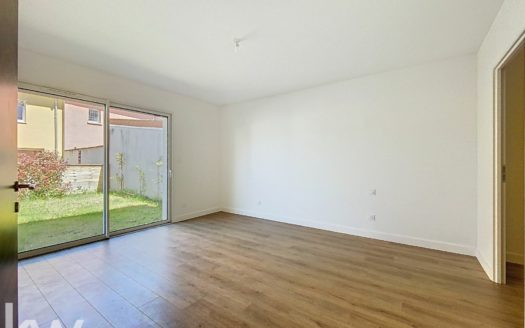 Maison 4 pièces 108.50 m2 69580 Sathonay Village – Réf. GDEN-7009