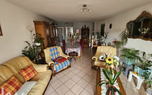 Appartement 3 pièces 85 m2 69190 Saint Fons – Réf. JA-6606