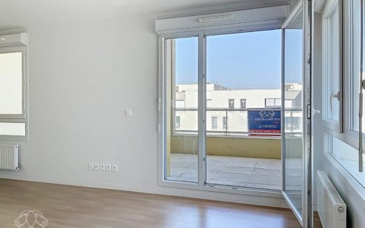 Appartement 3 pièces 69.80 m2 69120 Vaulx En Velin – Réf. CN-6674-1