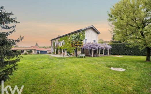 Maison 7 pièces 265 m2 38780 Eyzin Pinet – Réf. SG-7123