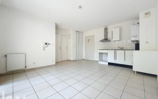 Appartement 2 pièces 39 m2 69800 Saint Priest – Réf. ND-6944